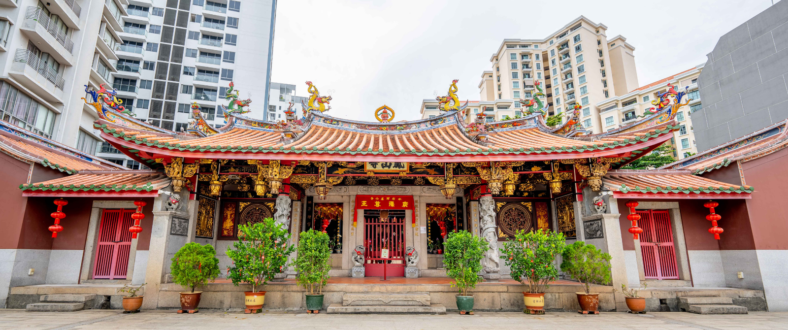 Hong-San-See-Temple_1920px-x-804px-1.png